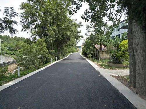 瀝青路